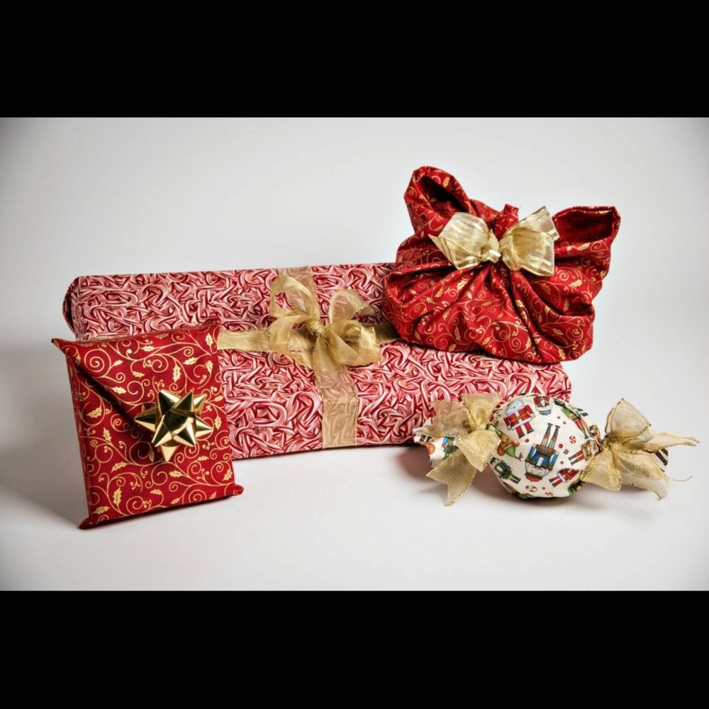 Reusable fabric gift bags